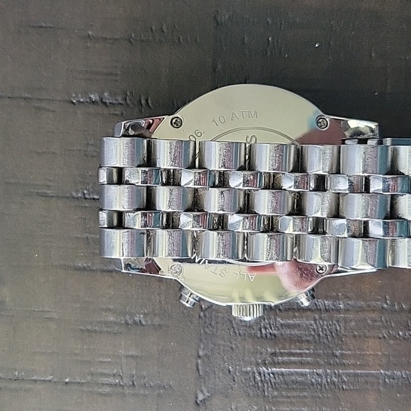 Michael Kors watch - Picture 2 of 4